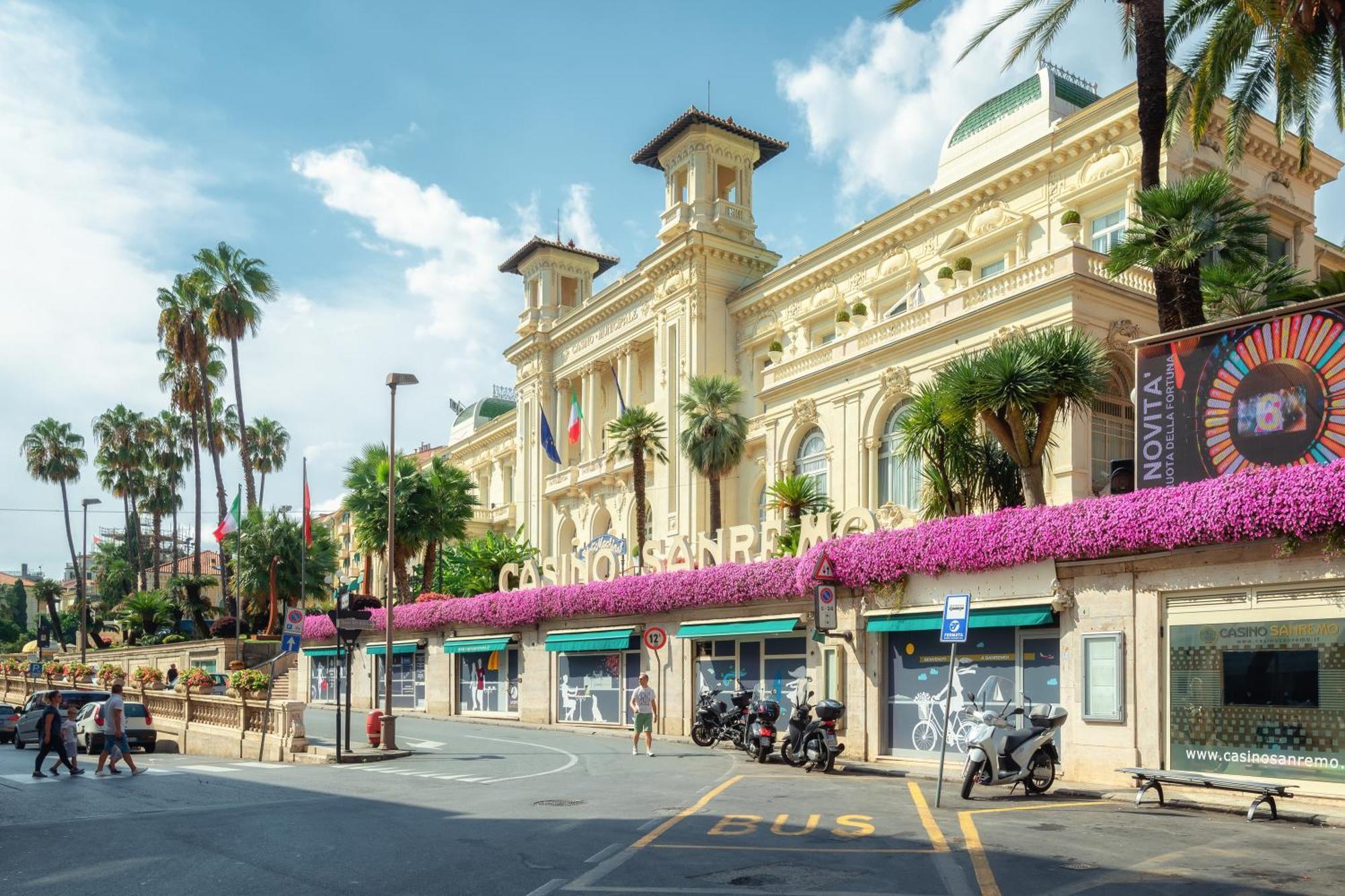 Caratteristico Appartamento In Centro - Happy Rentals Sanremo Exteriör bild